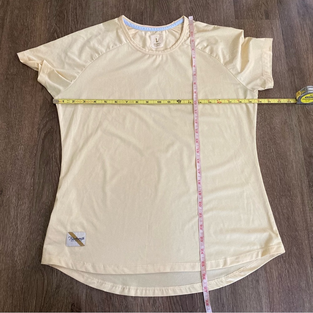 Tracksmith Twilight Tee - Picture 5 of 6